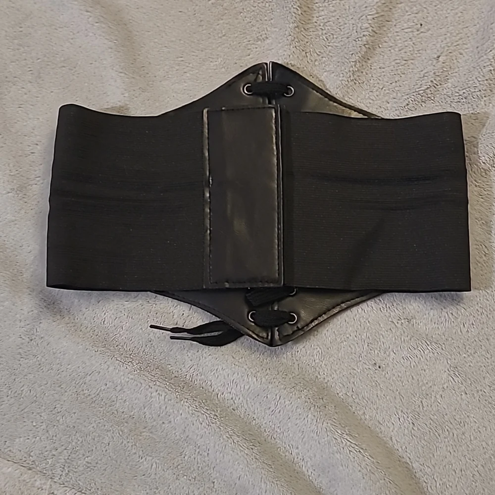 Hot Topic Corset Style Lace-Up Waist Cincher Belt